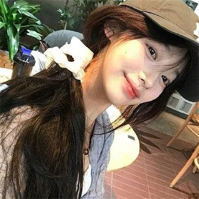 艾莉莎与玛榭拉